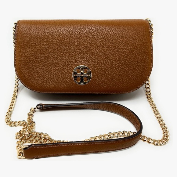 Tory Burch Handbags - **NWT** Tory Burch Chelsea leather crossbody bag